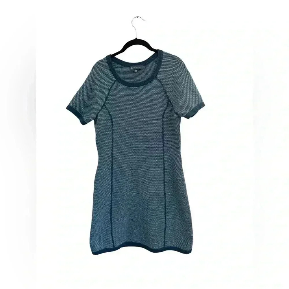 Title Nine Size Medium Knit Dress Blue Green Short Sleeve Athletic Dress Golf